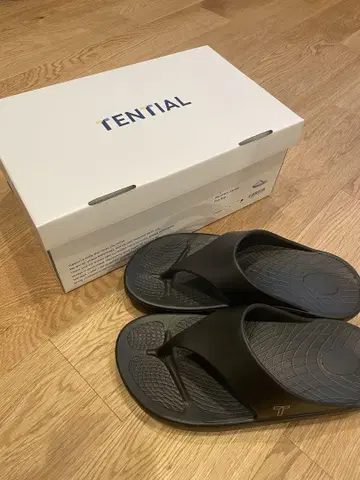 TENTIAL Recovery Sandal Flip flop L
