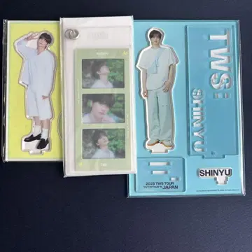 TWS 신유 안녕하세요 팝업 아크릴 스탠드 2개 세트 키링
