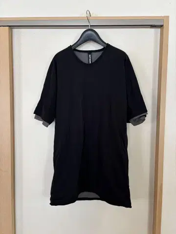 ripvanwinkle 립반윙클 돌먼 슬리브 레이어드 T셔츠