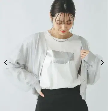 글로벌 워크 요시타카 유리코 씨 착용/리치 클린 프린트 T 반팔