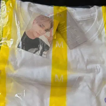 NCT 127 태용 산리오 T셔츠