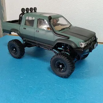 하이럭스 서프 R/C 카 1:16 페인팅 완료품