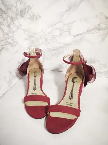mayla classic 샌들