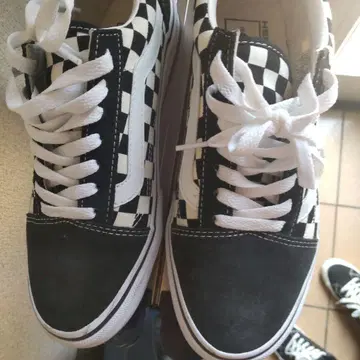 VANS 체커보드 스니커즈