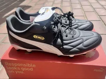 PUMA KING 축구 스파이크 블랙/화이트