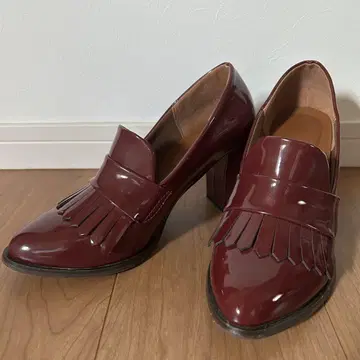 프린지 힐 로퍼 M 사이즈 (23~23.5cm) 박스 없음