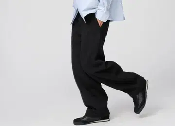 블랙 와이드 팬츠 포켓 부착 UNIQLO C