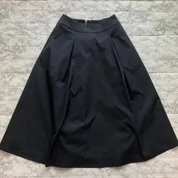 컨디션 최상 24SS SOEJU 소쥬 리몬타 턱 스커트 M 블랙