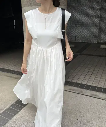 카프리 슈레마쥬 개더 절개 원피스 롱 원피스