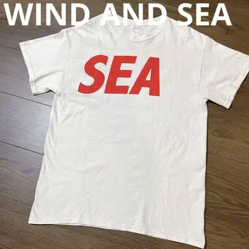 가격 대폭 인하 WIND AND SEA 윈드앤씨 티셔츠 초기 택