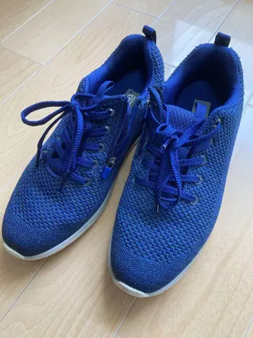 YONEX POWER CUSHION 블루 스니커즈