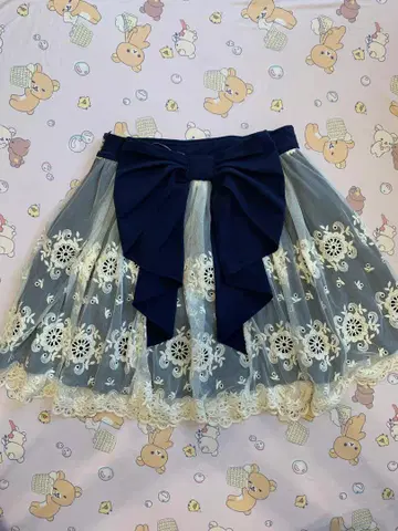 [새상품급] 리즈리사 백 리본 스커트