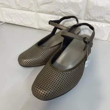 AKAISHI 115 슬링 메쉬 브라운 M (23.0~23.5cm)