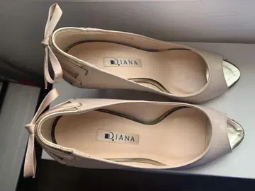 DIANA 핑크 베이지 백리본 펌프스 뮬 글리터 24cm