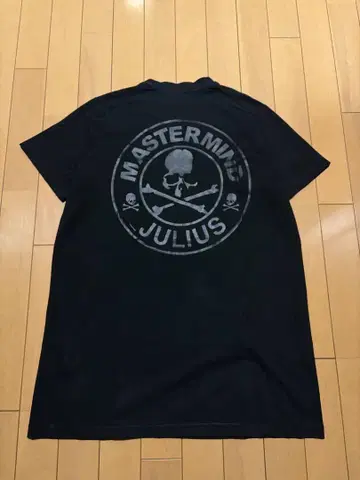 MASTERMIND JULIUS 콜라보레이션 T셔츠