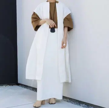 aere nosleeve nylo coat 36 아에레