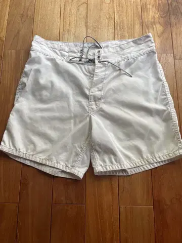 BIRDWELL TOOTS BOARD SHORTS 버드웰 화이트