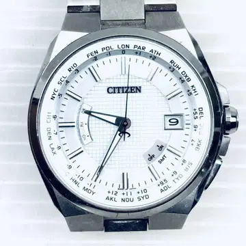 CITIZEN 시티즌 아테사 화이트 실버 솔라 배터리 부족