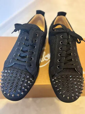 1 Christian Louboutin 스니커즈 스파이크 사이즈 41.5