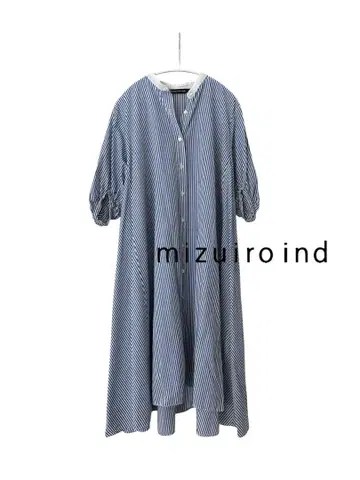 mizuiro ind 파랑과 화이트 스트라이프 셔츠 원피스