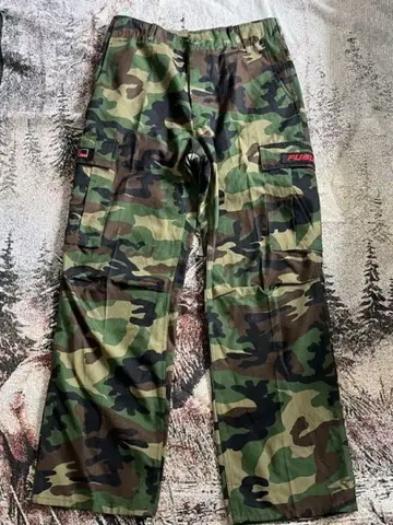 FUBU 카모 무늬 카고 팬츠 배기 팬츠