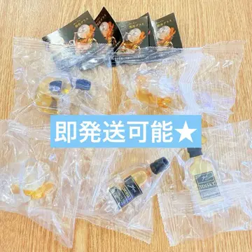 즉시 발송 2 취한 스키 위스키 마스코트 피규어 가챠 캡슐 토이