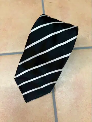 [ HANDMADE TH ITALY/투모로우랜드 ] 넥타이 레지멘탈