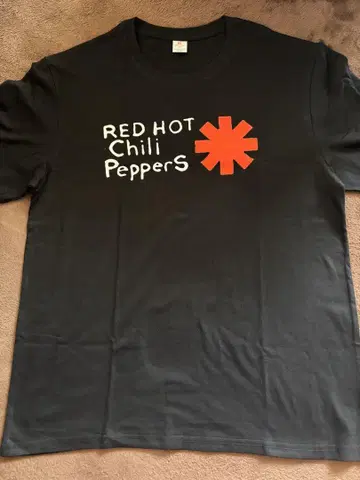 RED HOT Chili Peppers 티셔츠 블랙