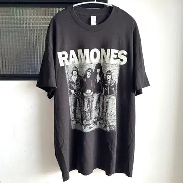 RAMONES 라몬즈 1st 자켓 프린트 티셔츠 블랙 XL