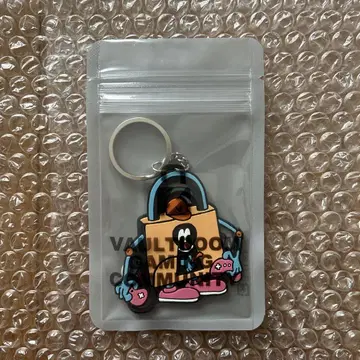 VAULTROOM VAULTROOM RUBBER KEYCHAIN