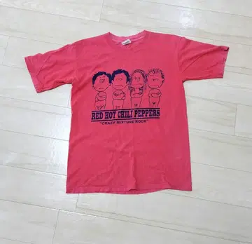 스누피 x 레드 핫 칠리 페퍼 티셔츠