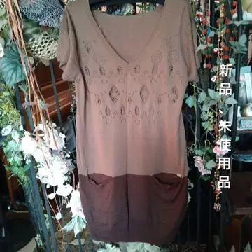 새상품, 미사용, 브라운 V넥 튜닉 반팔