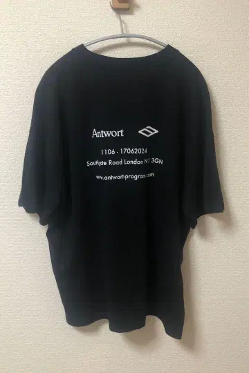 Antwort / Staff 티셔츠 (black)