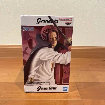 Grandista 샹크스 피규어