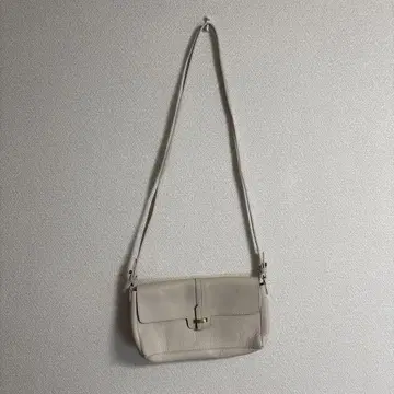 ZARA 숄더백 베이지 아이보리 계열 원 숄더