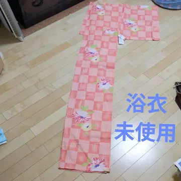 미사용 오렌지 격자무늬 꽃이 흩뿌려진 성인 유카타