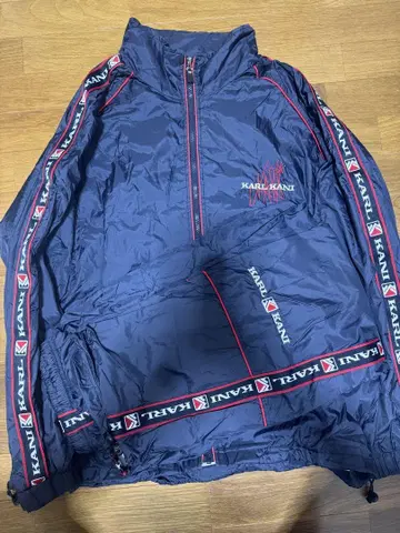 KARL KANI 셋업