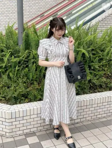 evelyn 오리지널 스트라이프 하트 원피스
