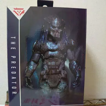 THE PREDATOR 피규어 카모 패턴