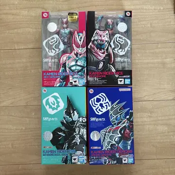 SHFiguarts 가면라이더 4체 세트 리바이스