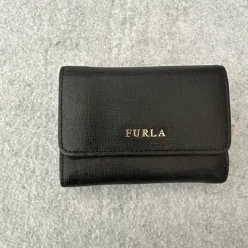 FURLA 블랙 3단 폴더형 지갑