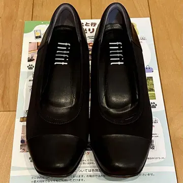 fitfit 경량 발수 바이컬러 펌프스 (블랙 x 블랙) 23cm