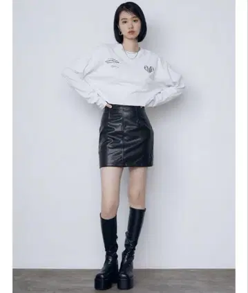 EMODA 커브 허리 미니 스커트 S