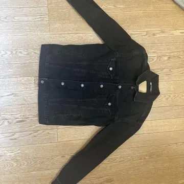 ZARA 블랙 데님 재킷