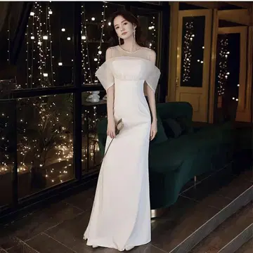 화이트 오프숄더 머메이드 웨딩 드레스