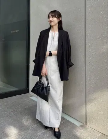 완판템 카프리슈 레마쥬 라이트 테일러드 자켓 블랙