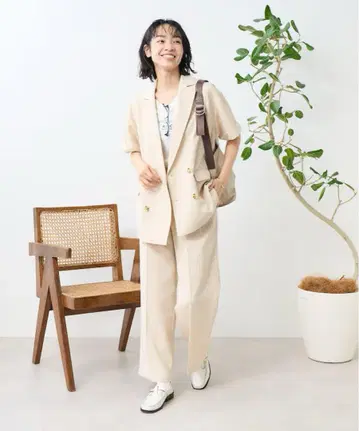 베이지 더블 브레스트 셋업 M 사이즈