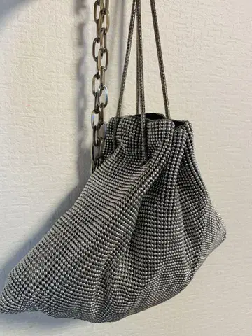 비고터 BIGOTRE PURSE BALL 실버 복조리 숄더