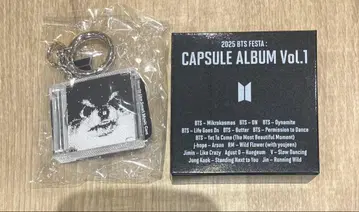 BTS FESTA CAPSULE ALBUM layover 태현 V
