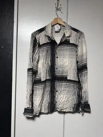 zara 지메트릭 기하학 레이온 셔츠 M